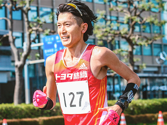 長距離走を走っている糟谷悟さん