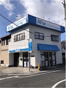 井原駅前西店の店舗写真01