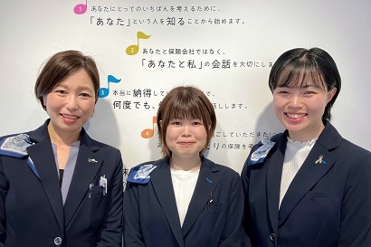 店内・スタッフの紹介02