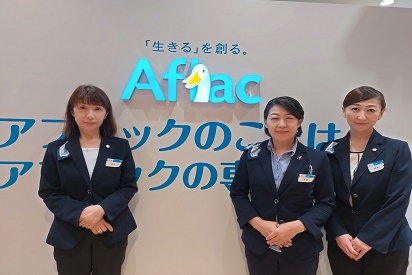 店内・スタッフの紹介02