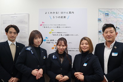 店内・スタッフの紹介02