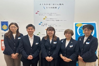 店内・スタッフの紹介02