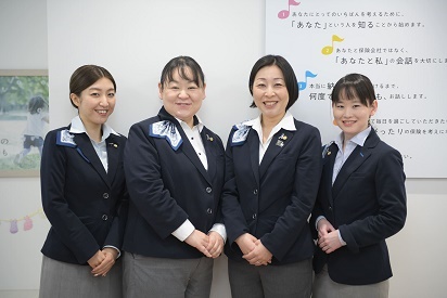 店内・スタッフの紹介02