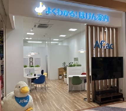 店内・スタッフの紹介01