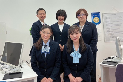 店内・スタッフの紹介02