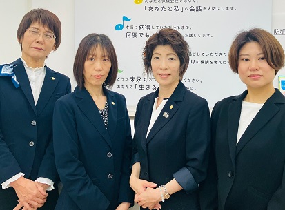 店内・スタッフの紹介02