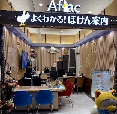 店内・スタッフの紹介01