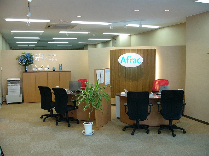 店内・スタッフの紹介02