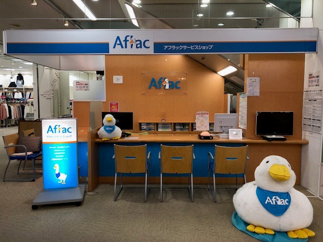 店内・スタッフの紹介01