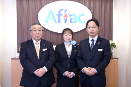 店内・スタッフの紹介02