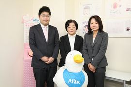 店内・スタッフの紹介02