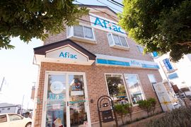 店内・スタッフの紹介01