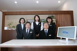 店内・スタッフの紹介02