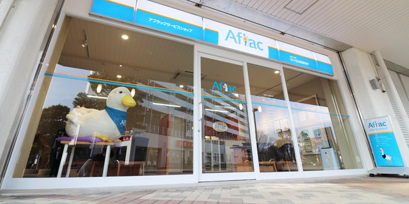 店内・スタッフの紹介01