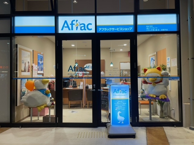 店内・スタッフの紹介01