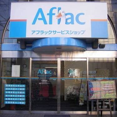 店内・スタッフの紹介01