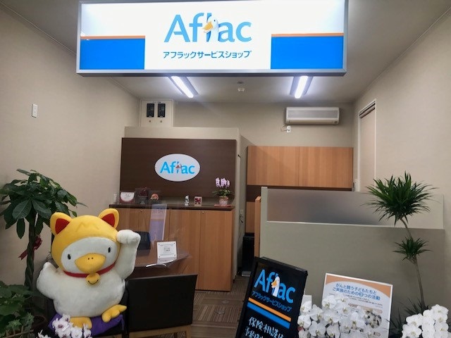 店内・スタッフの紹介01