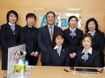 店内・スタッフの紹介02