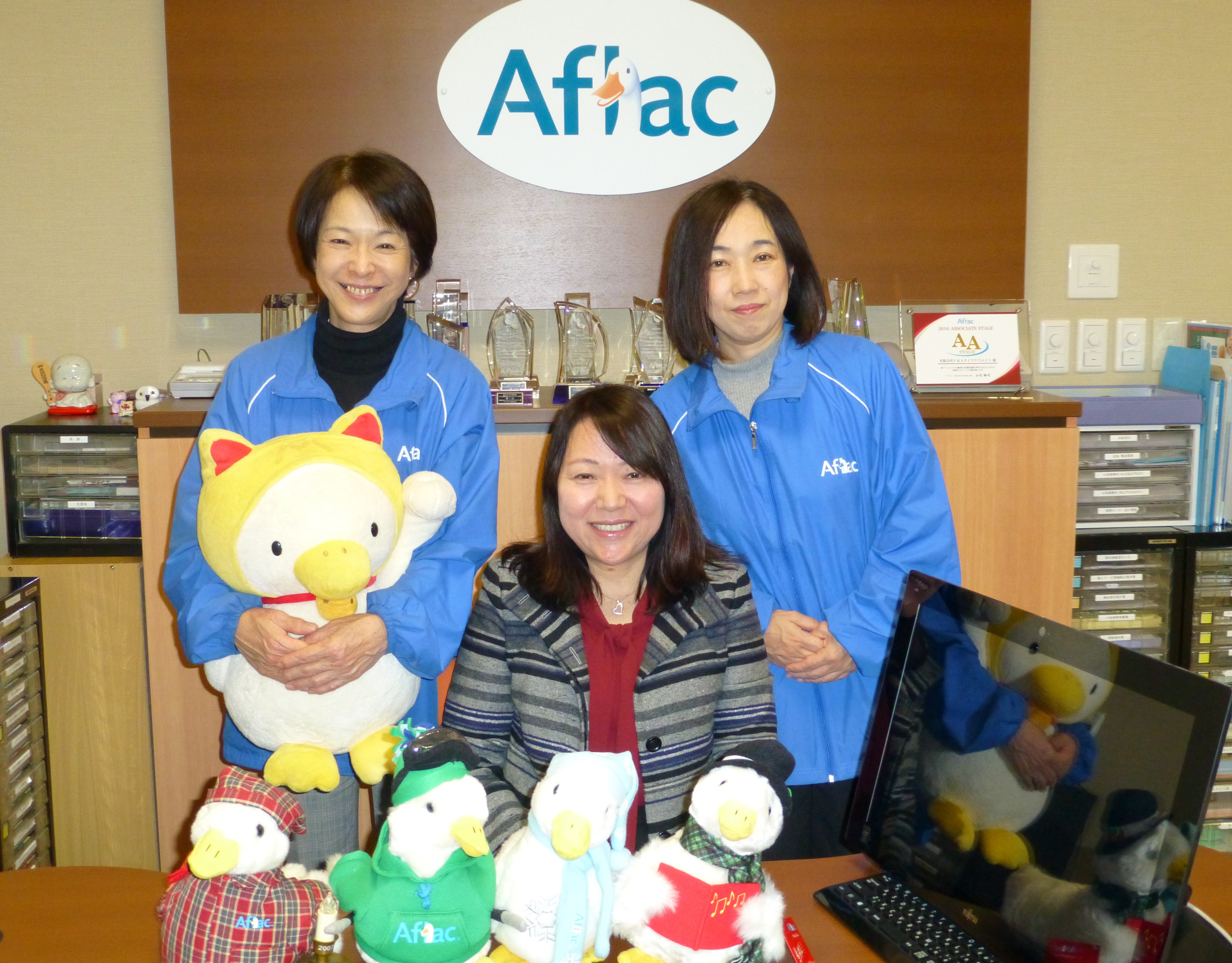 店内・スタッフの紹介02