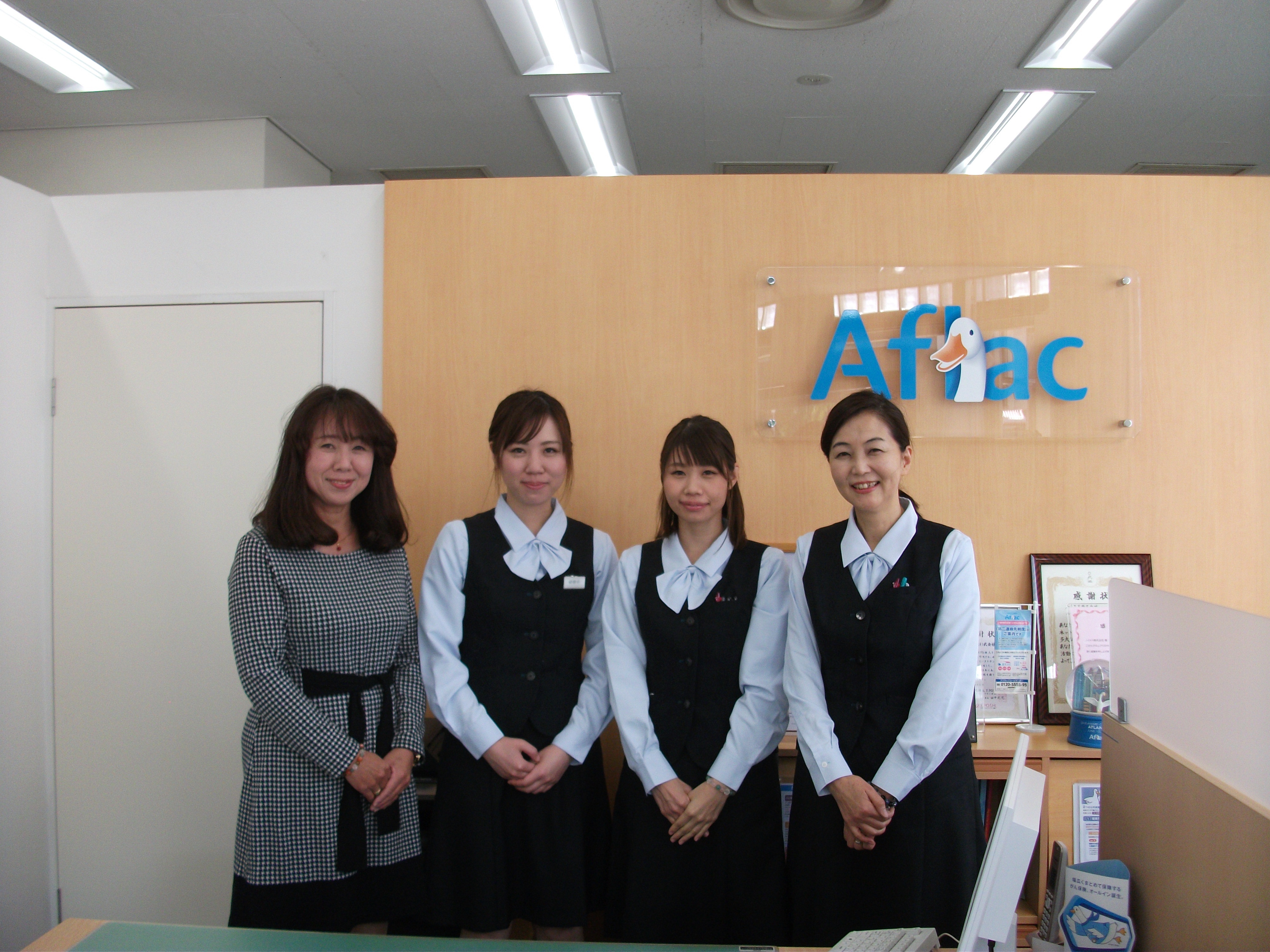 店内・スタッフの紹介02