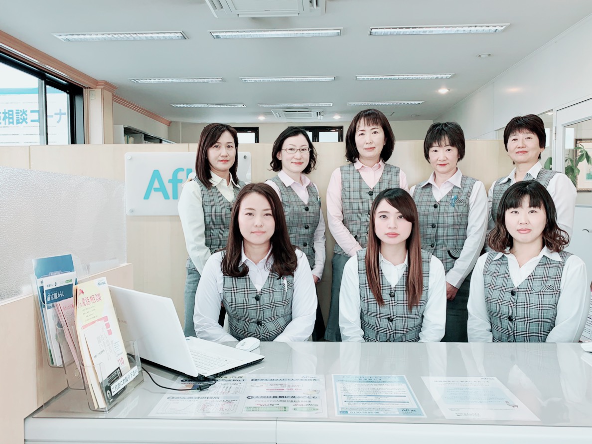 店内・スタッフの紹介02