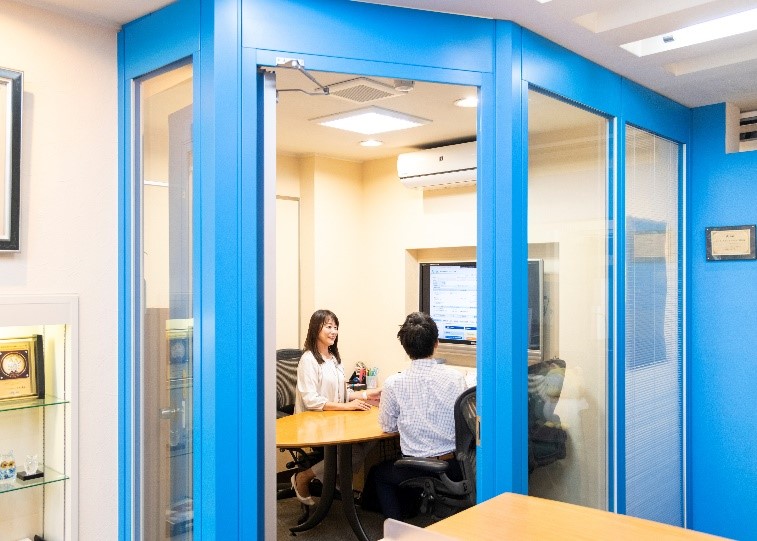 店内・スタッフの紹介02