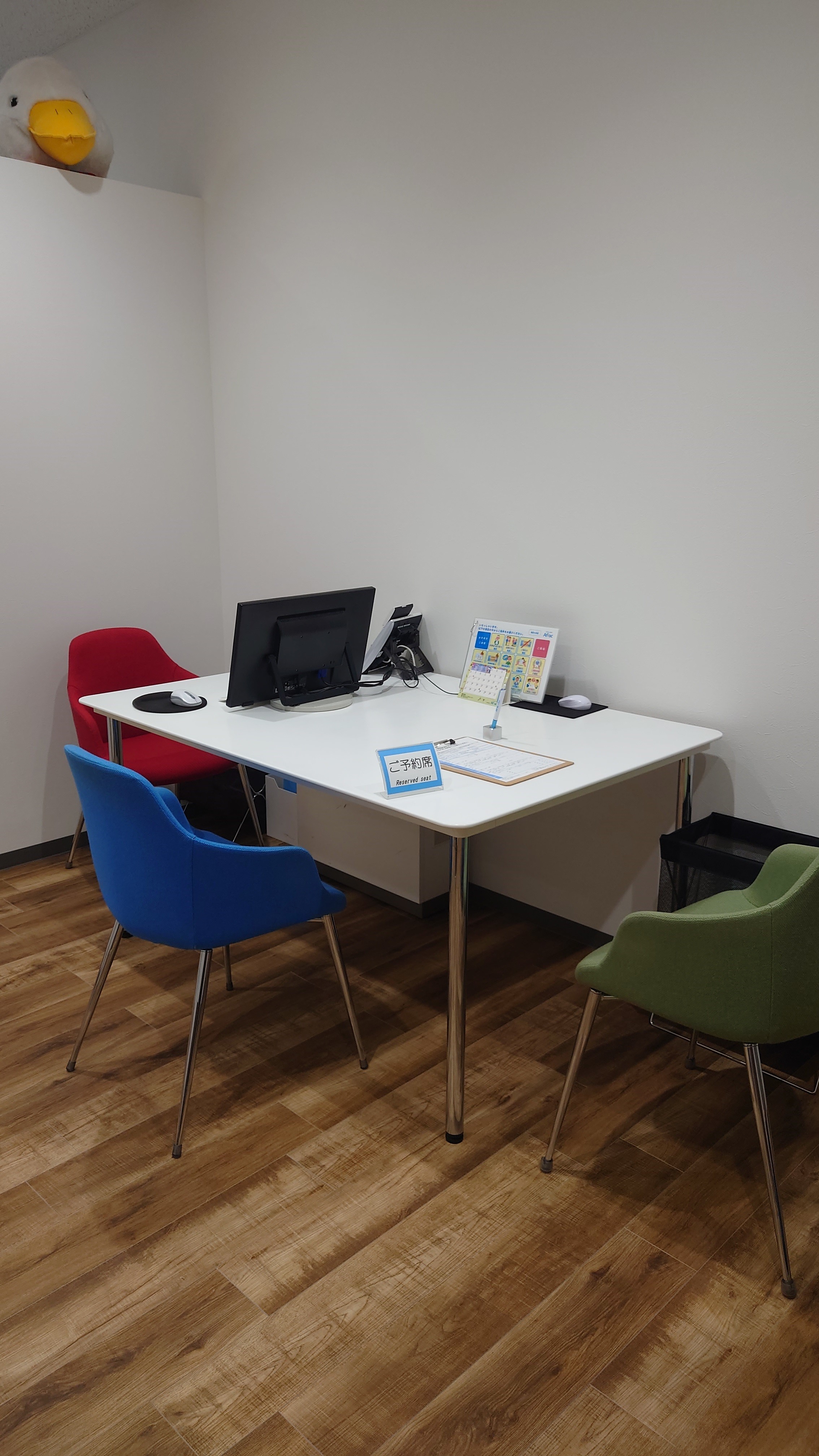 店内・スタッフの紹介02