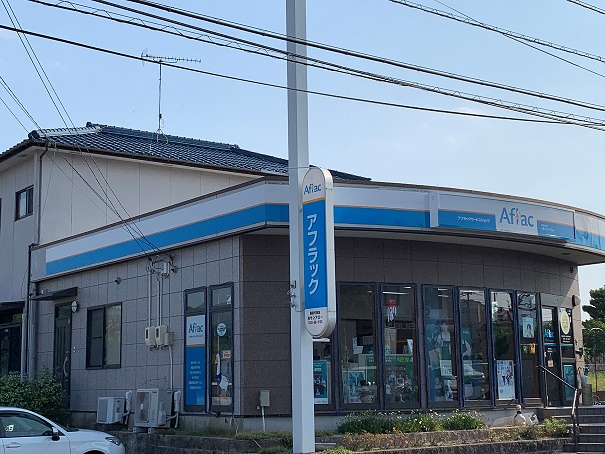 店内・スタッフの紹介01