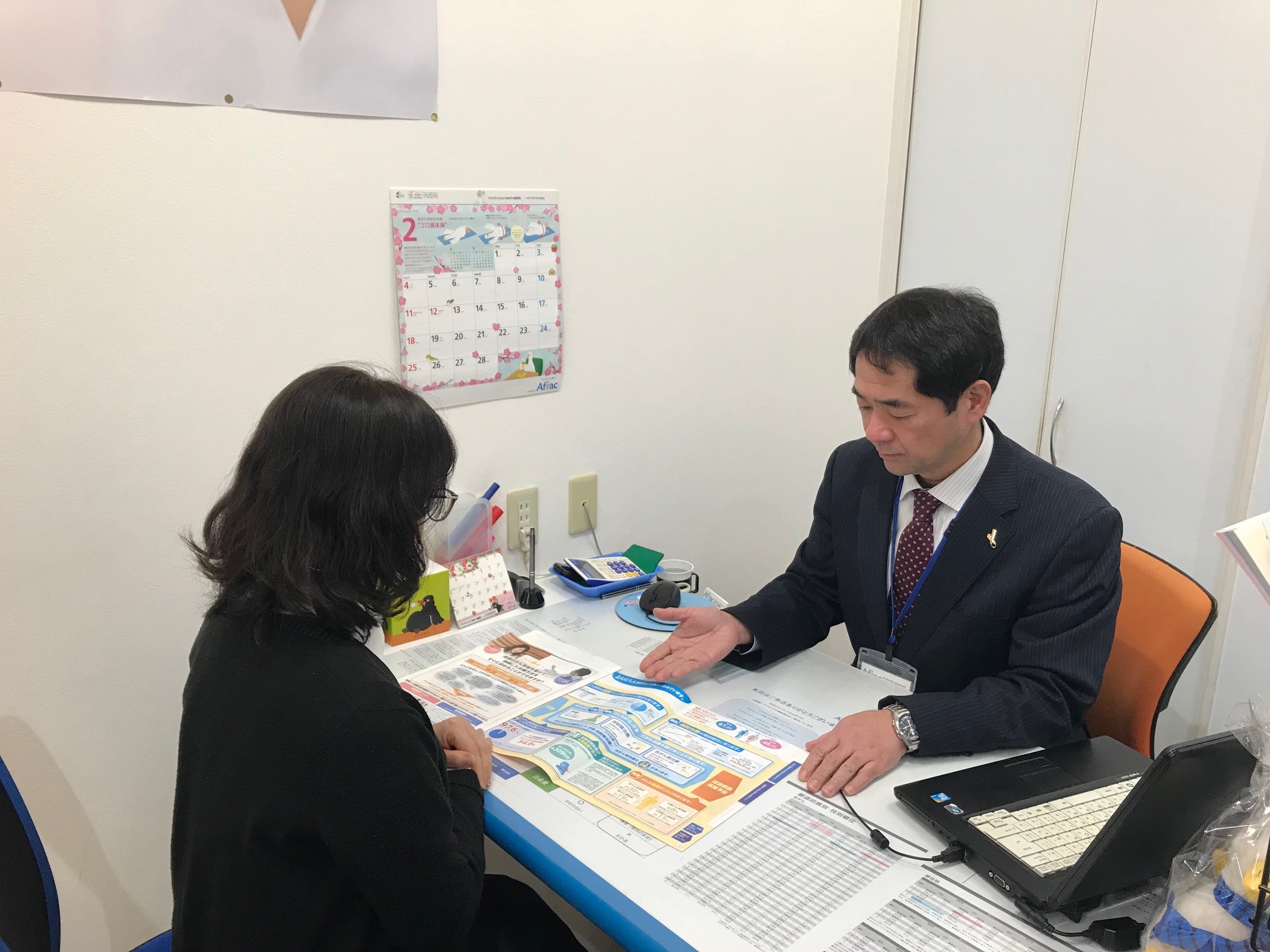 店内・スタッフの紹介02