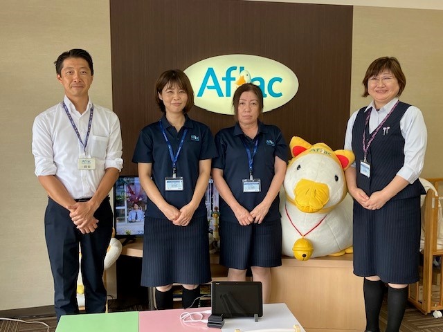 店内・スタッフの紹介02